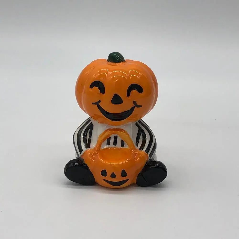 New Target Hyde & Eek Mini Ceramic Pumpkin Man Boy Trick Or Treat Halloween 2022